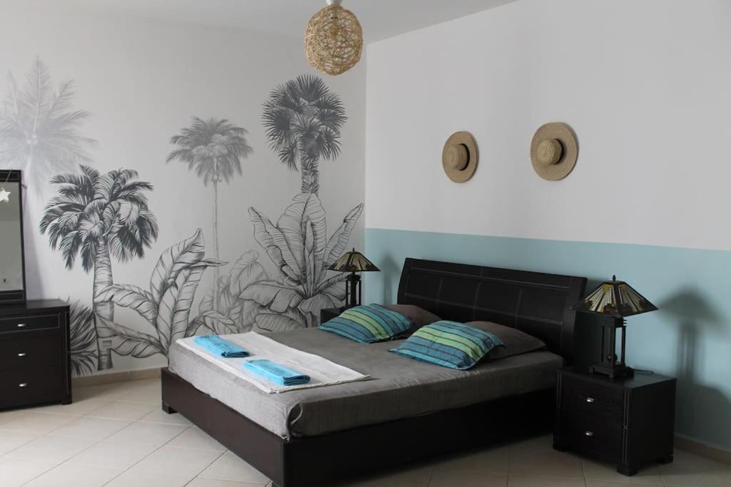 Tropical Leaves Sea View Penthouse Ca Greta 2 Floor Apartment Сал Рей Екстериор снимка